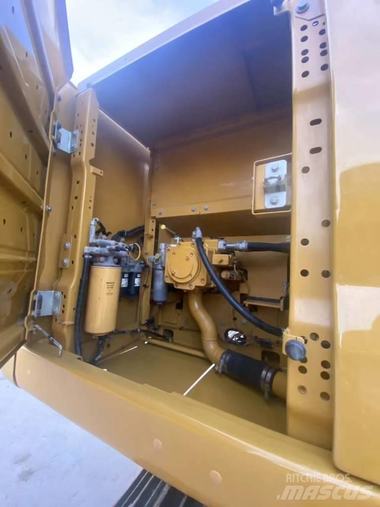 CAT 320 GC Bagri goseničarji