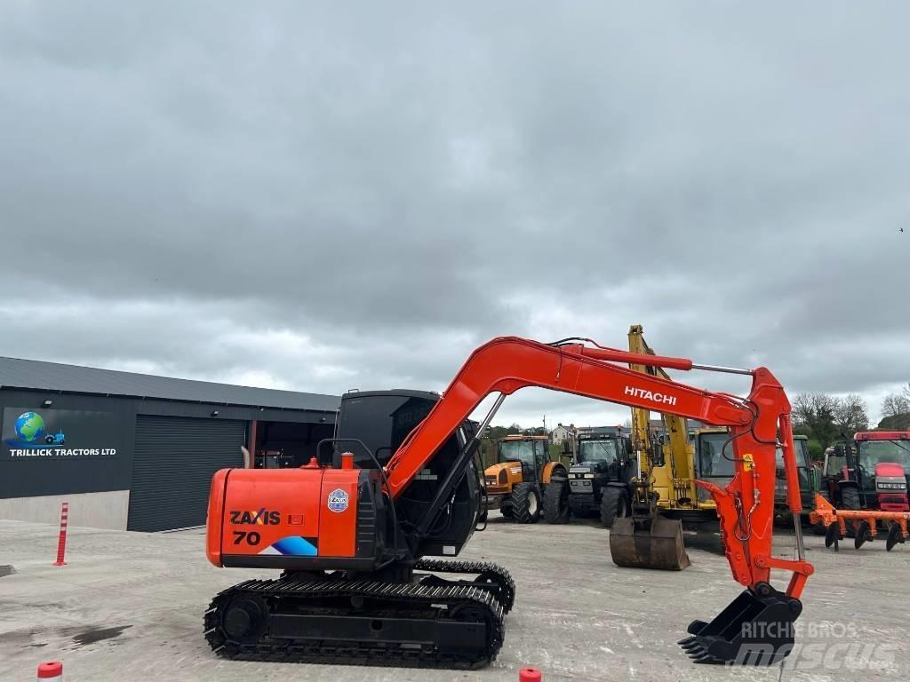 Hitachi Zaxis 70 Midi bagri 7t – 12t