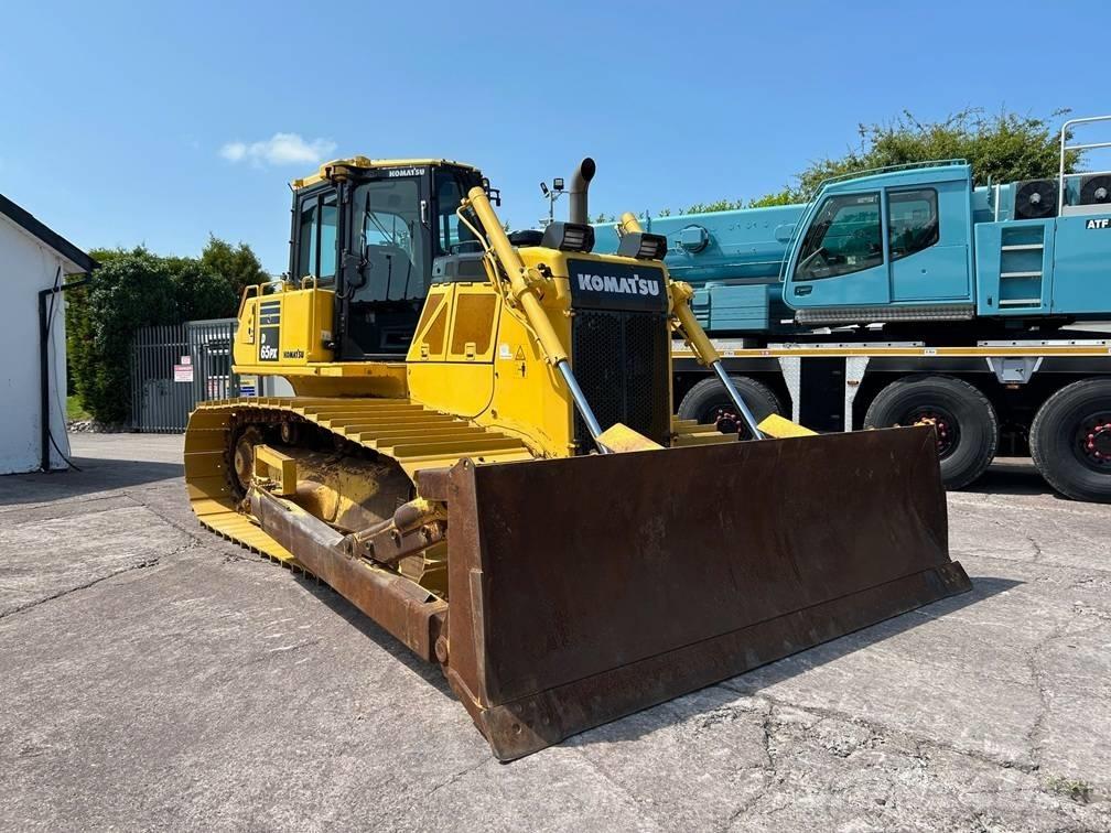 Komatsu D 65 PX-18 Buldožerji goseničarji