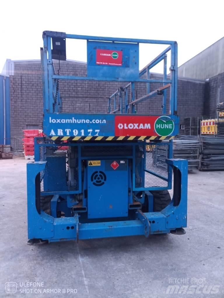 Genie GS 4390 RT Škarjaste dvižne ploščadi