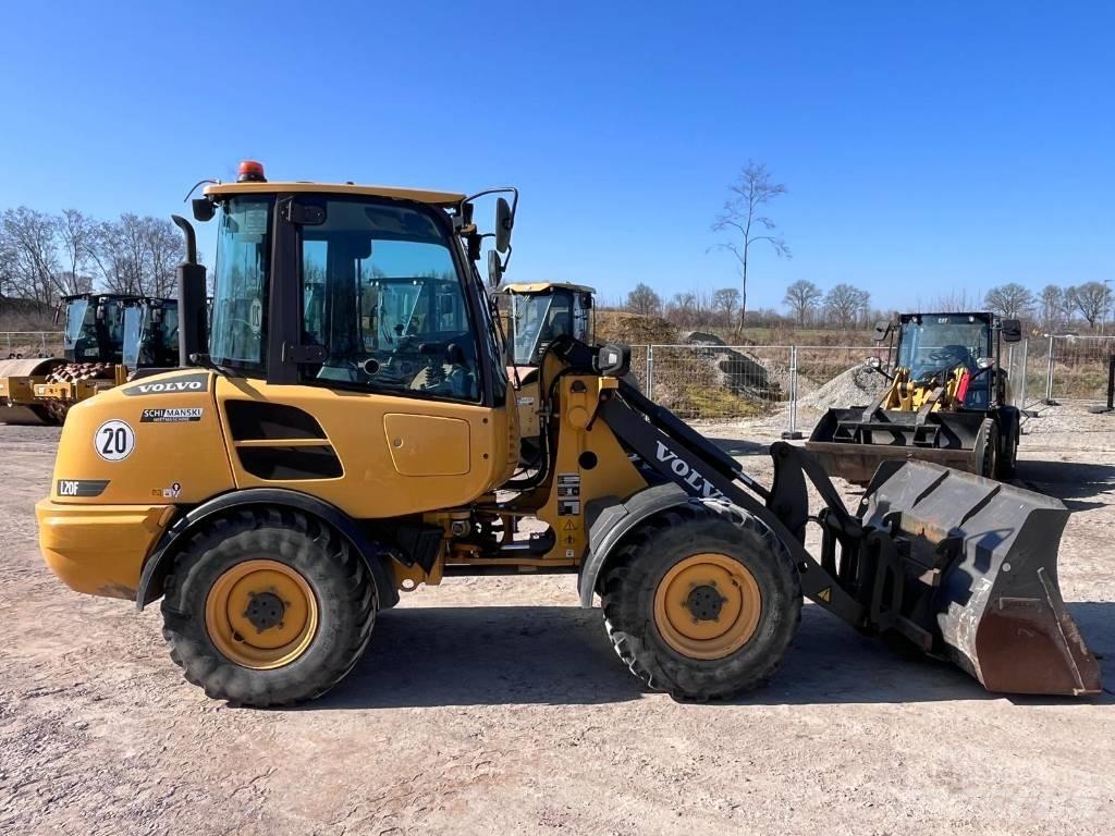 Volvo L 20 F Kolesni nakladalci