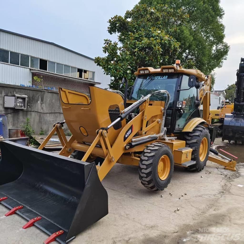 CAT 420 F Rovokopači