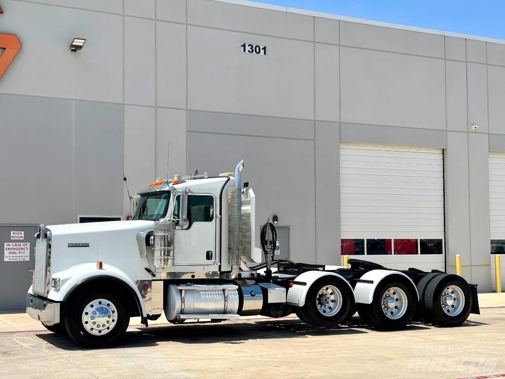 Kenworth W 900 Vlačilci