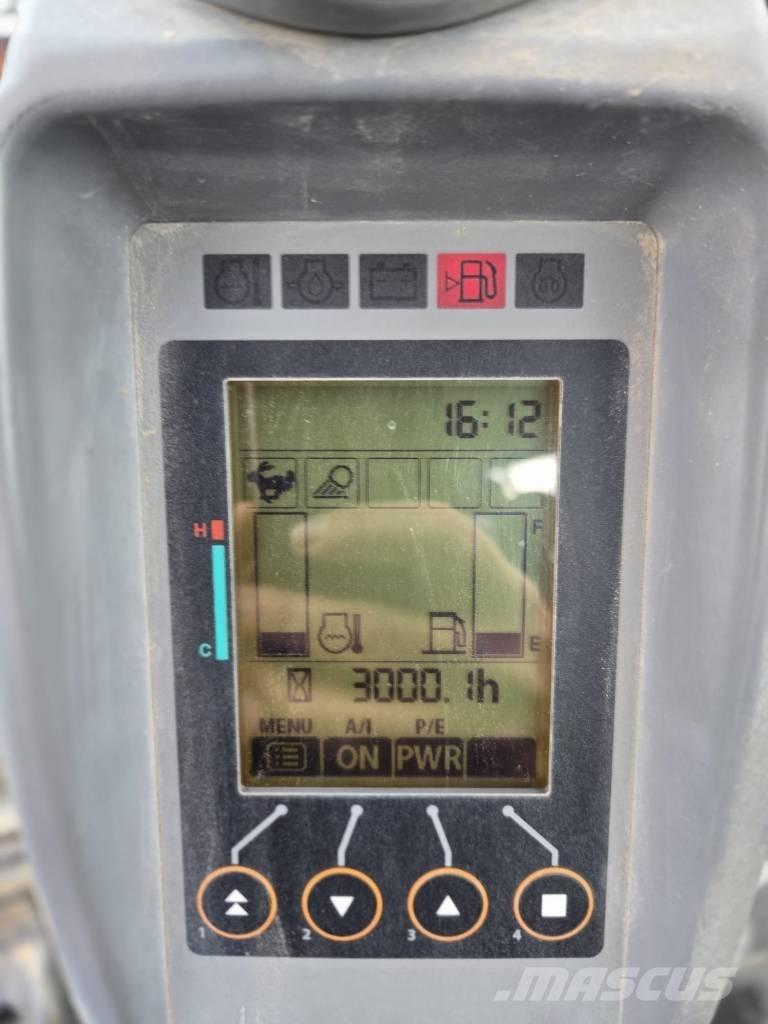 Hitachi ZX 38 U-5 A Mini bagri <7t