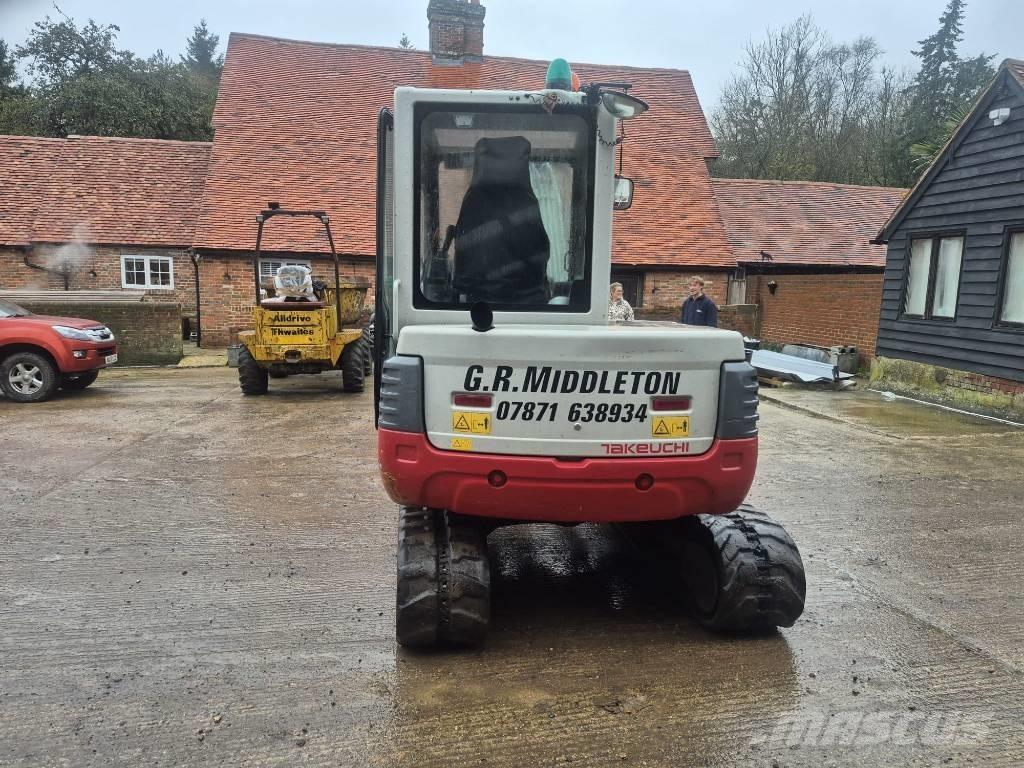 Takeuchi TB 250 Mini bagri <7t