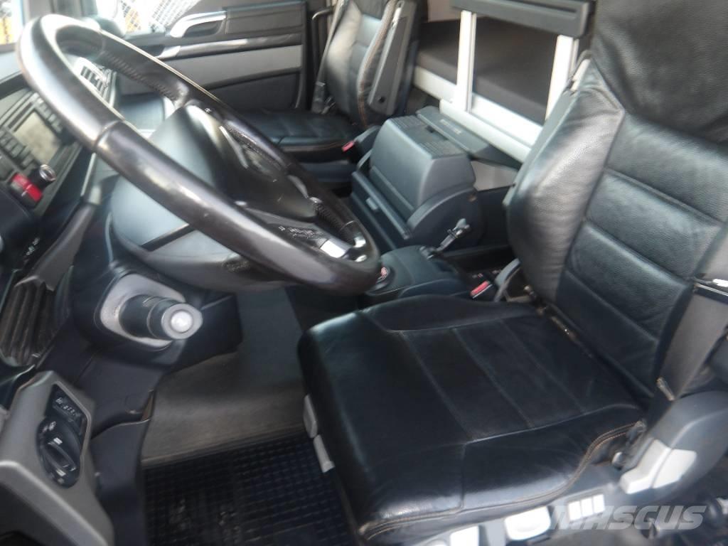 MAN TGX 35.560 8x4 Kmetijski / žitni tovornjaki