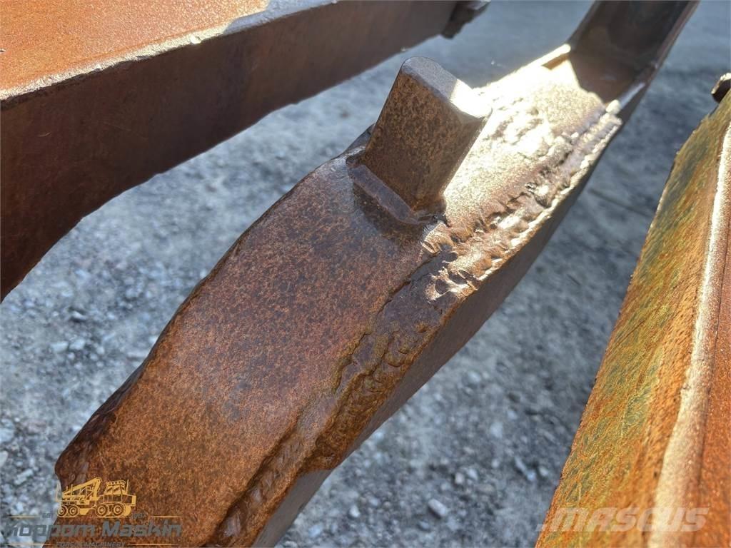 Valmet 840 Druge komponente