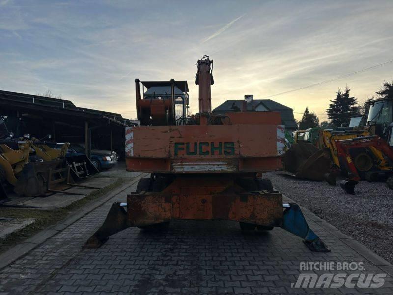 Fuchs FUCHS 714 Bagri za prekladanje primarnih/sekundarnih surovin