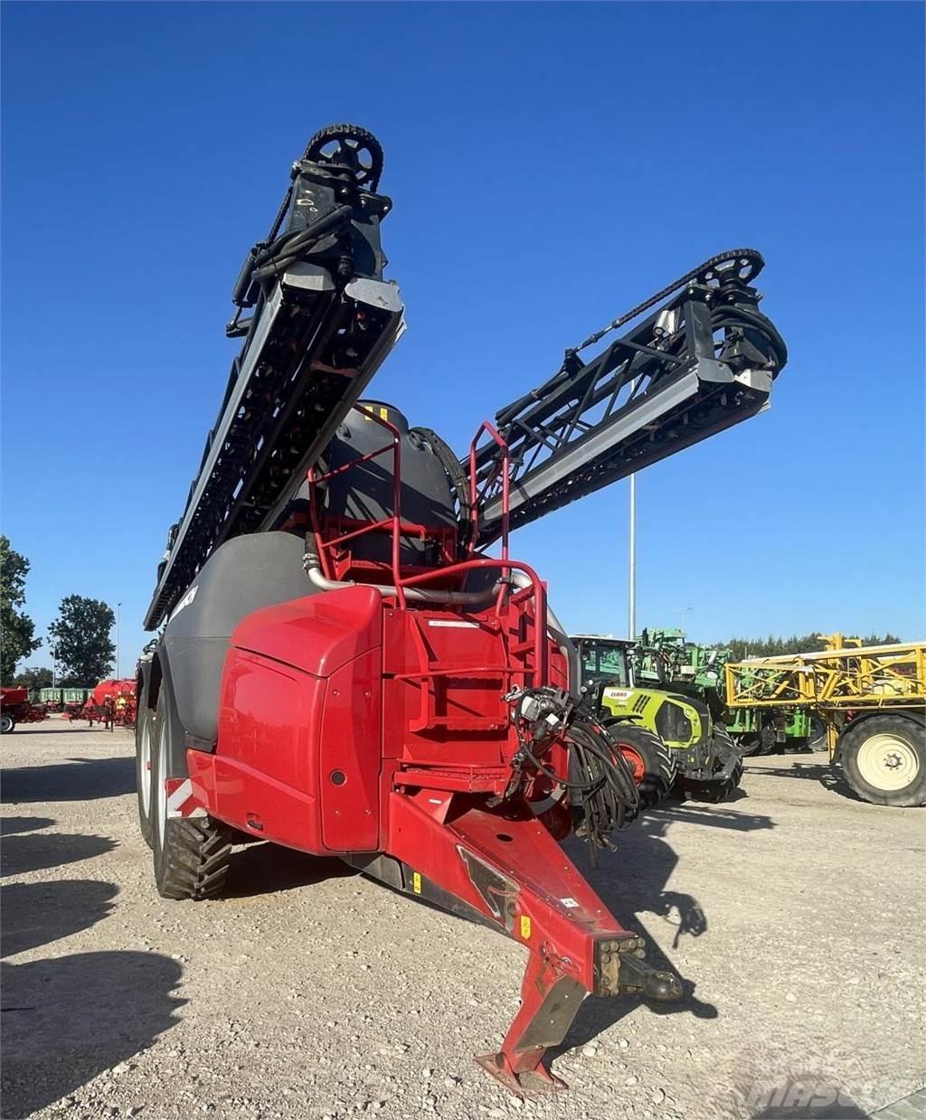 Horsch Leeb 12 TD Vlečne škropilnice