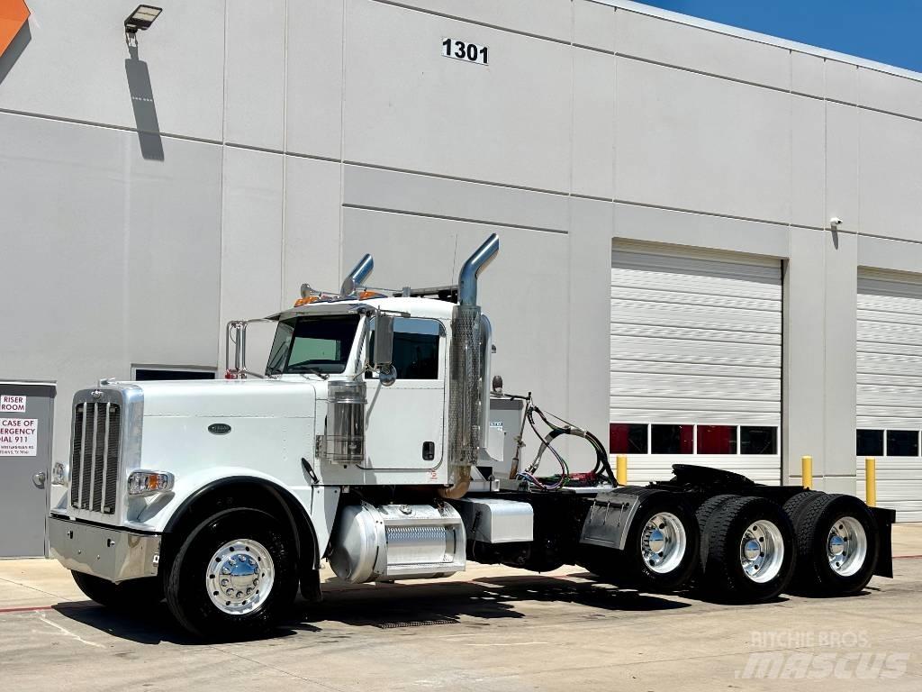 Peterbilt 388 Vlačilci