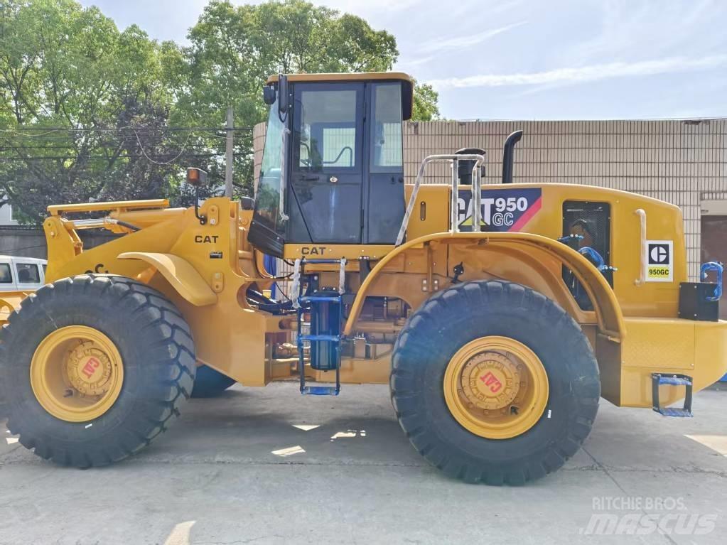 CAT 950 GC Kolesni nakladalci