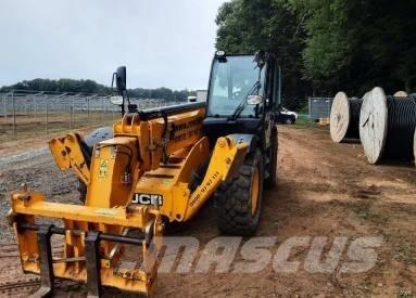 JCB 540-140 Teleskopski viličarji