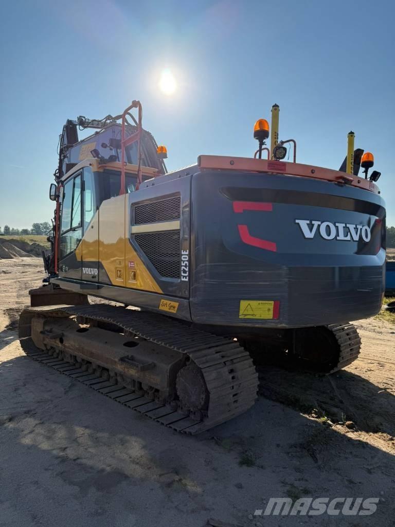 Volvo EC 250 EL Bagri goseničarji
