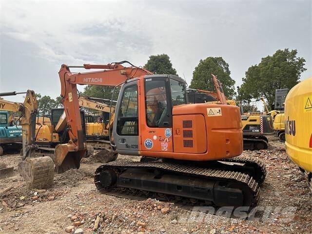 Hitachi ZX138 Bagri goseničarji