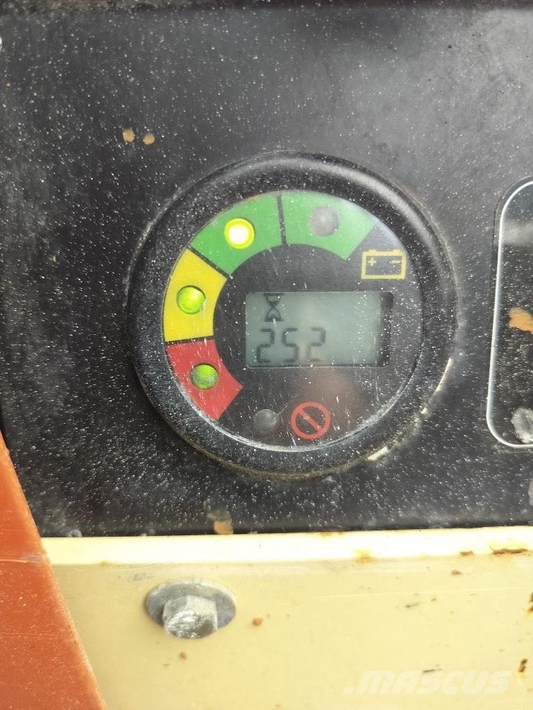 JLG 6 RS Škarjaste dvižne ploščadi