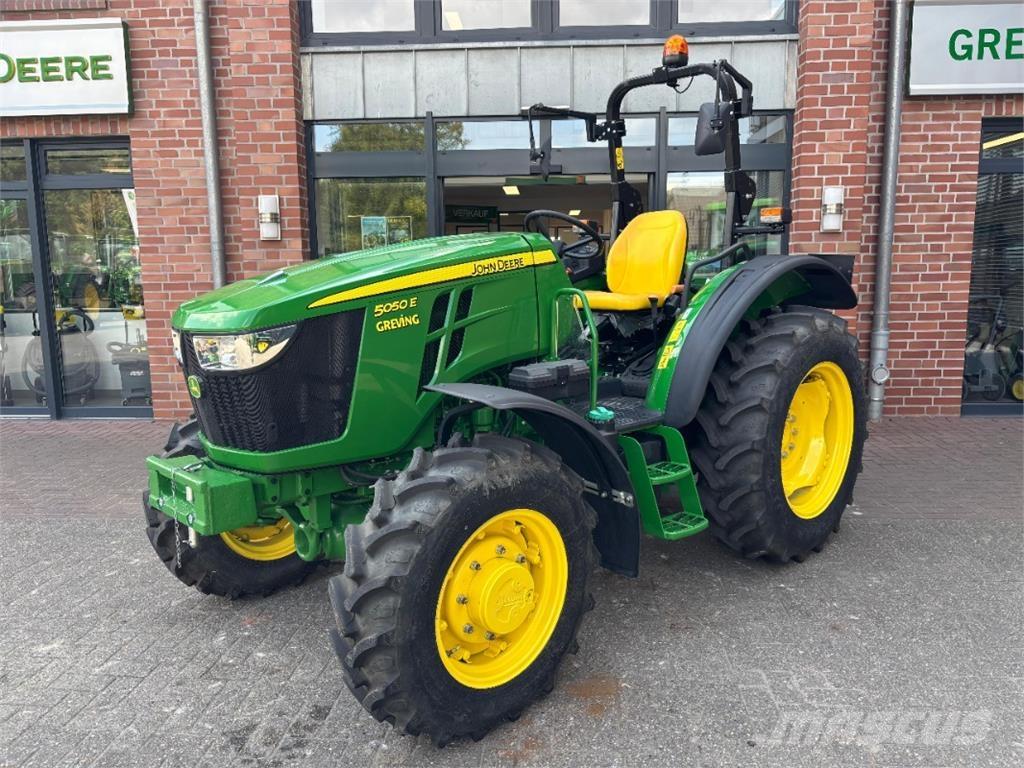 John Deere 5050E Traktorji