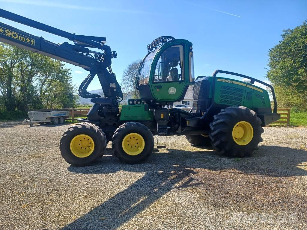 John Deere 1070e Harvesterji