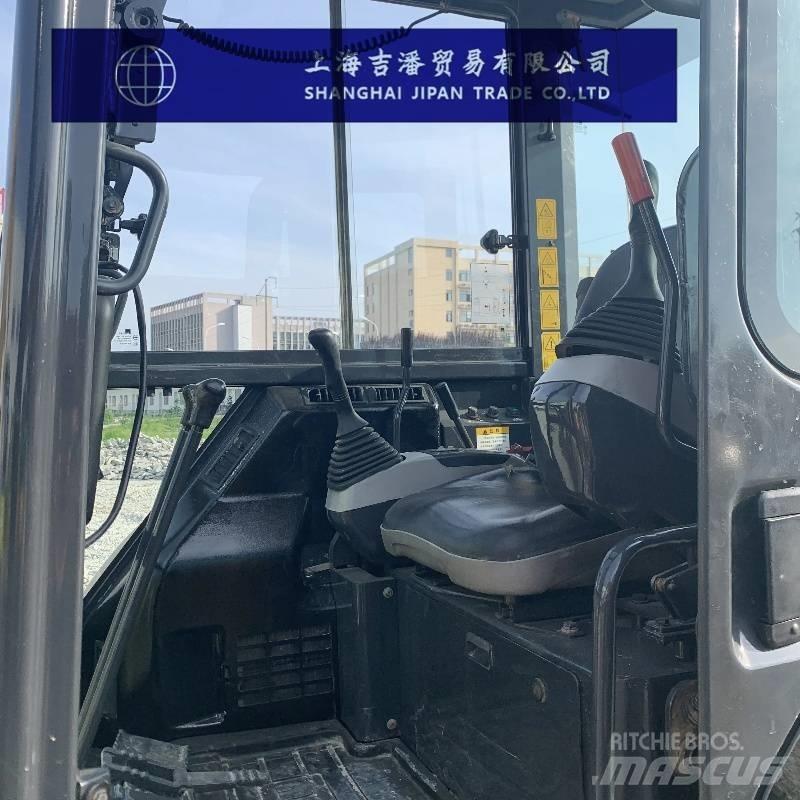 Komatsu PC 55 MR Mini bagri <7t