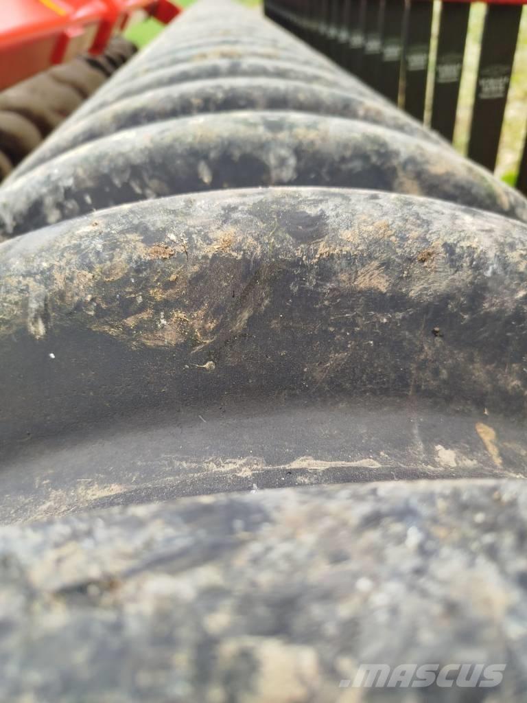 Väderstad Carrier400 Kolutne brane