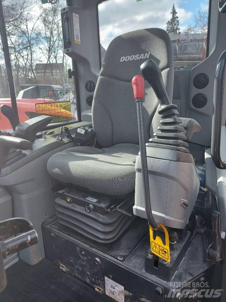 Develon DX 50 Z-7 Mini bagri <7t