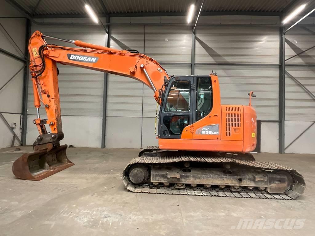 Doosan DX 235 LCR Bagri goseničarji