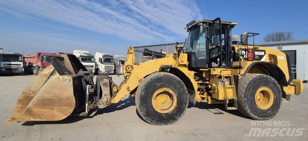 CAT 966 MXE Kolesni nakladalci