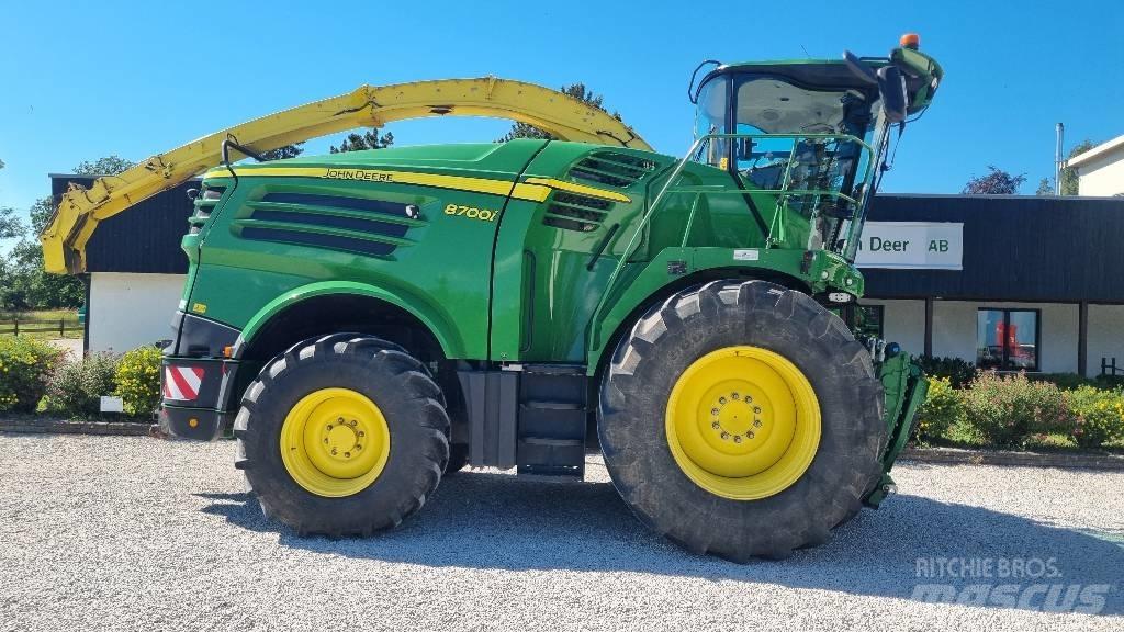 John Deere 8700i Stroji za krmo na lastni pogon