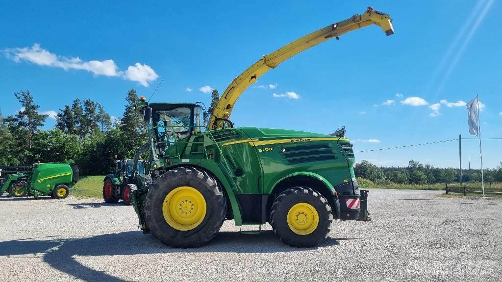 John Deere 8700i Stroji za krmo na lastni pogon