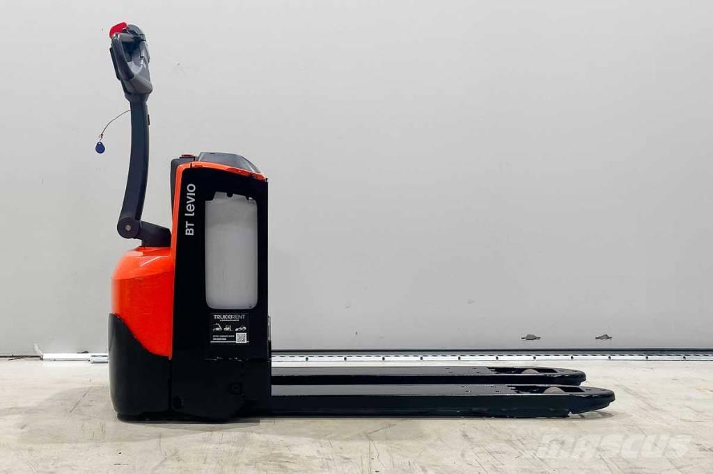 Toyota LWE 200 Električni nizko dvižni viličar