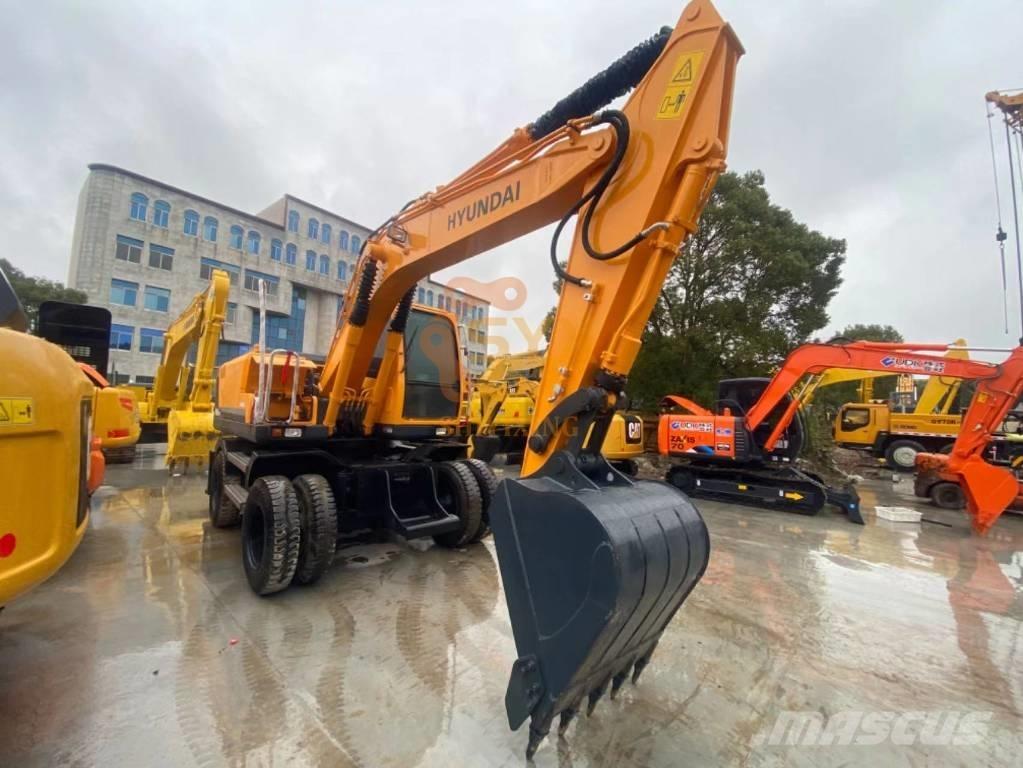 Hyundai 150W-9 Bagri goseničarji