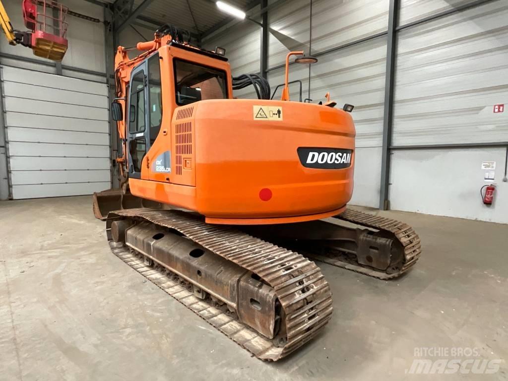 Doosan DX 235 LCR Bagri goseničarji