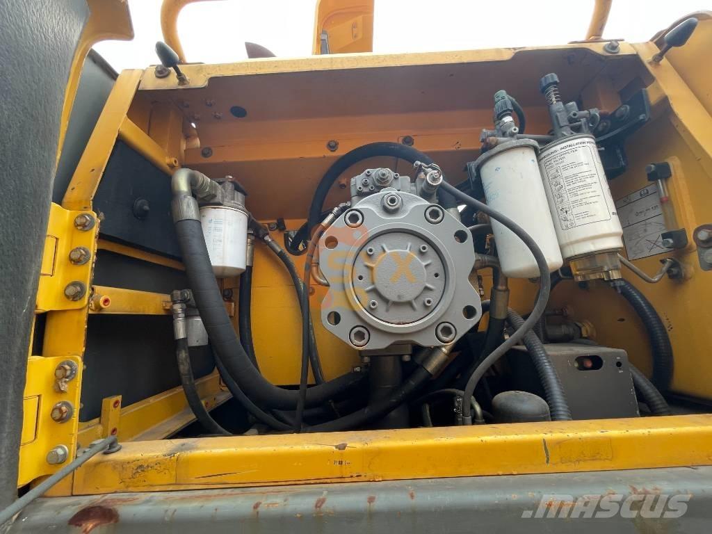 Volvo EC 460B Bagri goseničarji