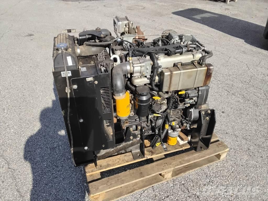 JCB 444TA4i-81 Motorji
