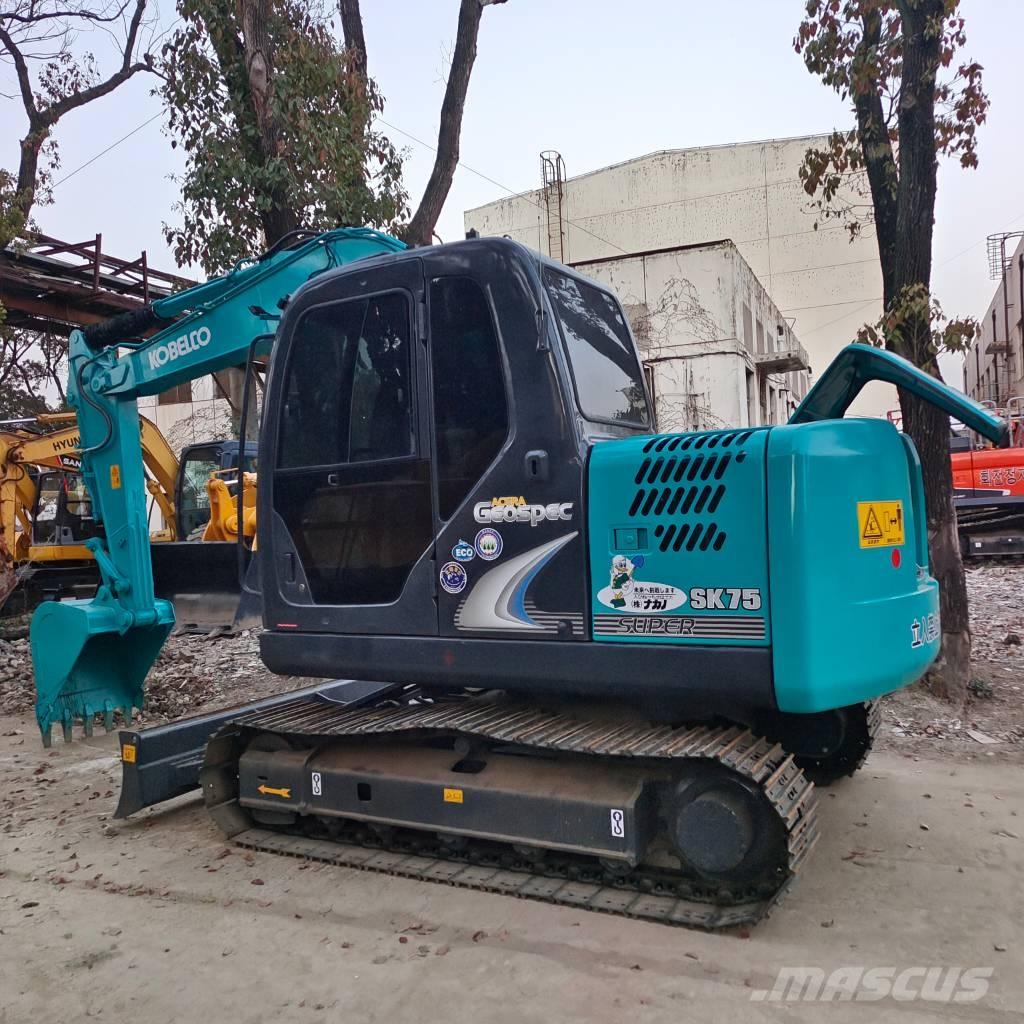 Kobelco SK 75 Mini bagri <7t