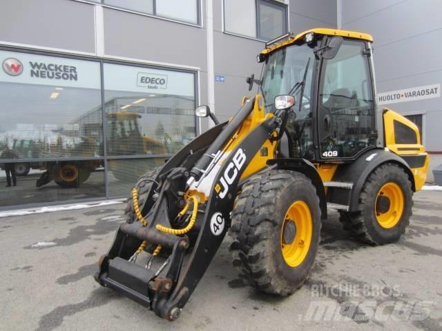 JCB 409 Kolesni nakladalci