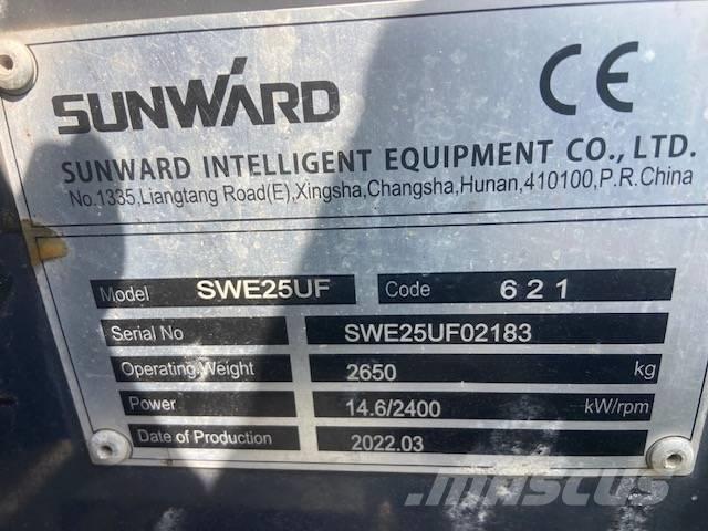 Sunward SWE 25 UF Mini bagri <7t