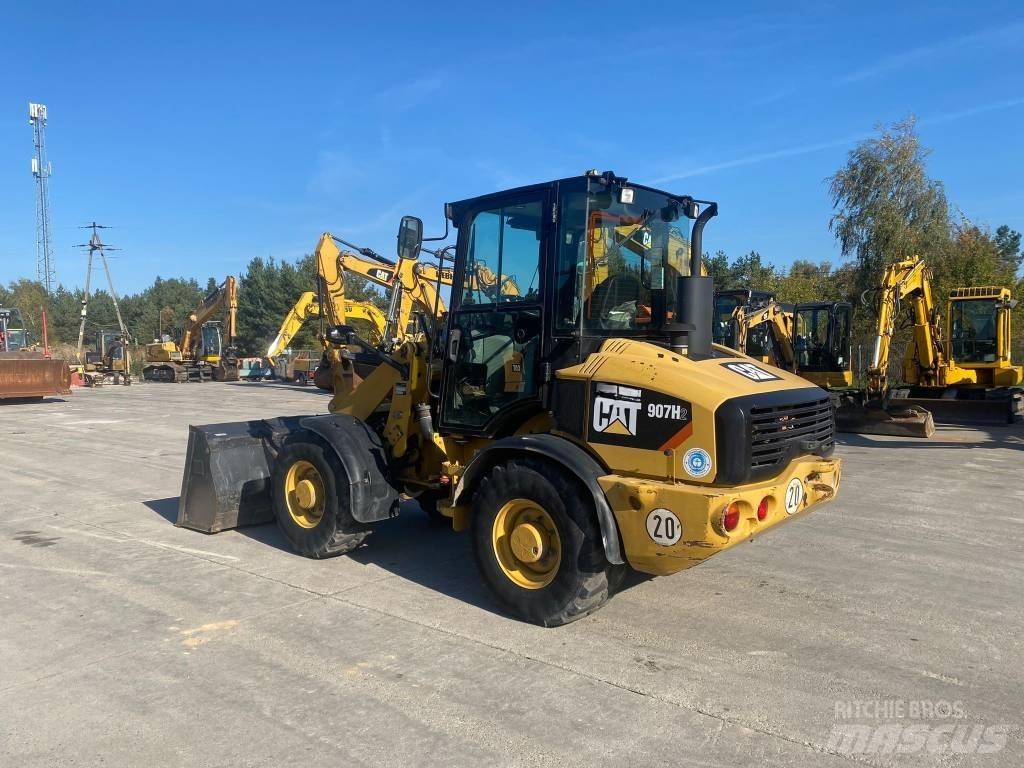 CAT 907 H 2 Kolesni nakladalci