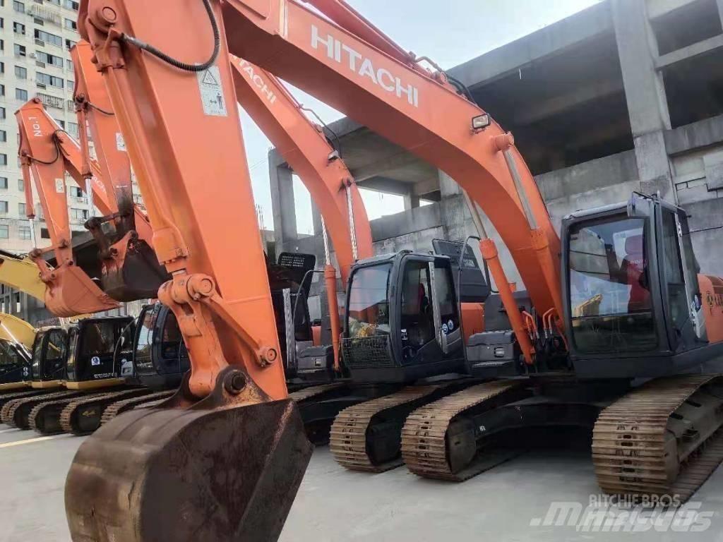 Hitachi ZX 210 Bagri goseničarji