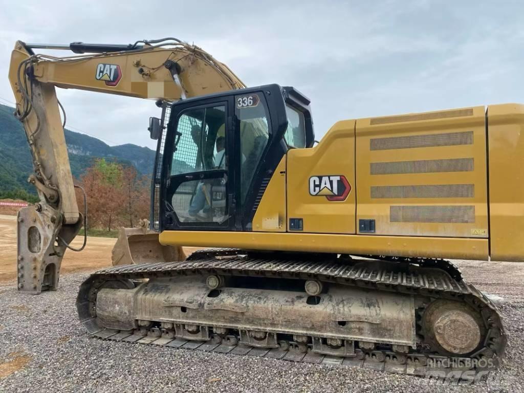 CAT 330 GC Bagri goseničarji