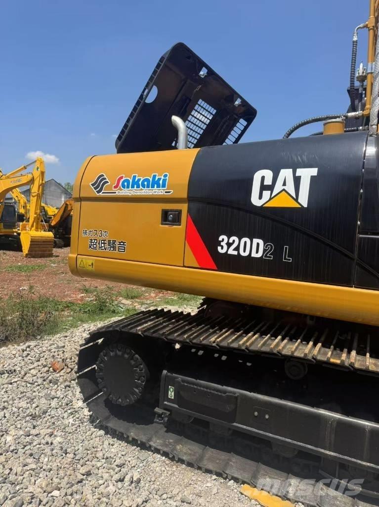 CAT 320D2 Bagri goseničarji