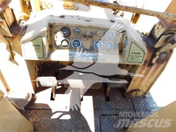 CAT 941B Nakladalci goseničarji