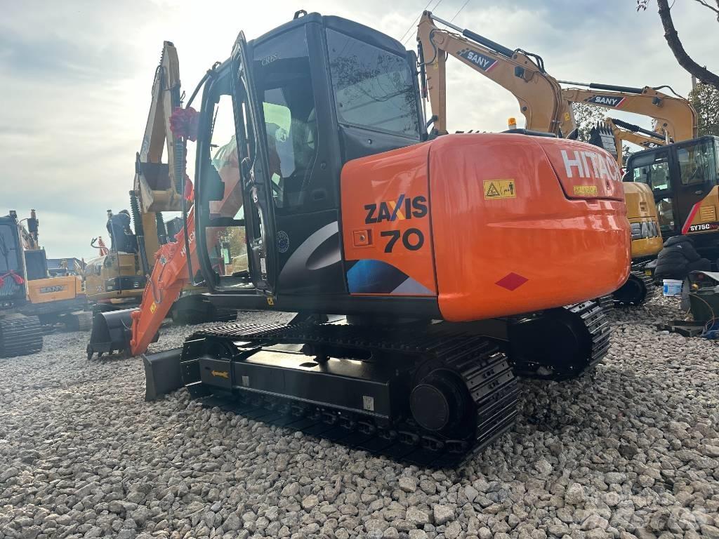 Hitachi ZX 70 Mini bagri <7t