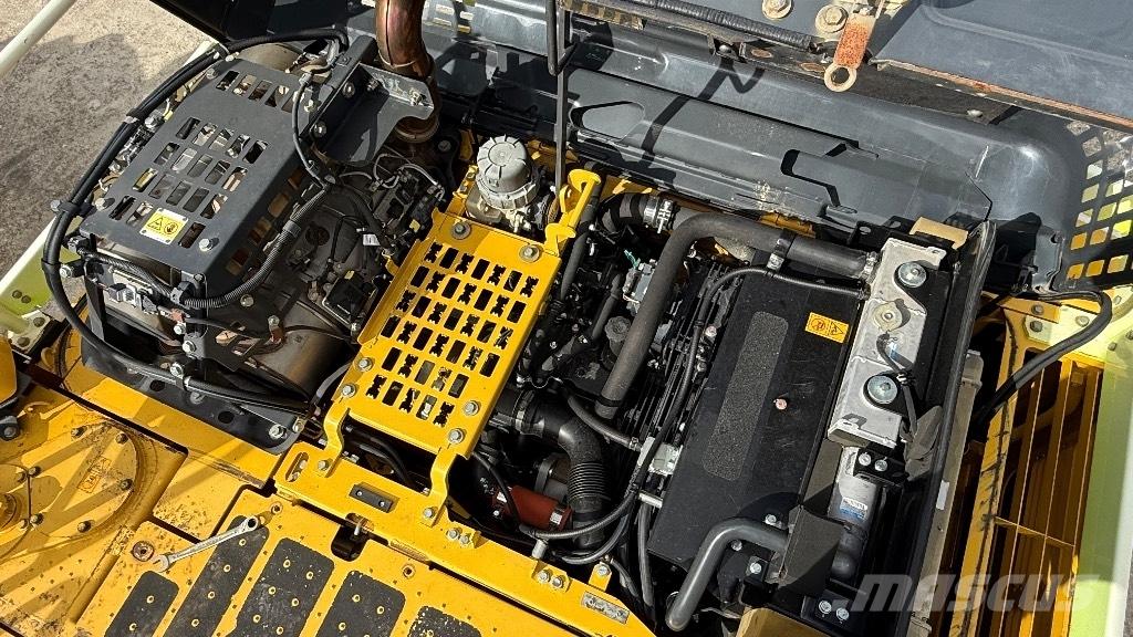 Komatsu PC 210 LC-11 Bagri goseničarji