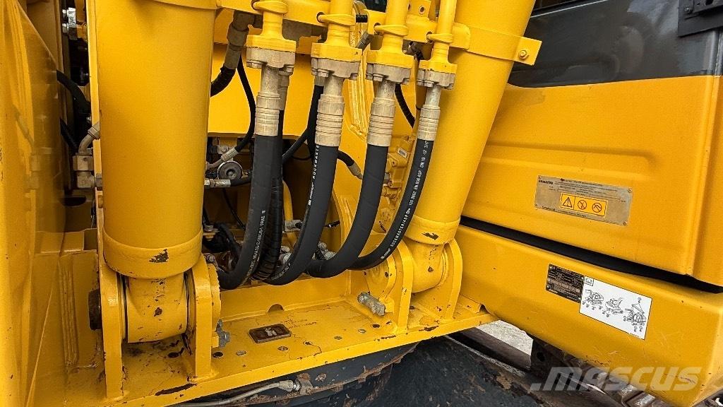 Komatsu PC 210 LC-11 Bagri goseničarji