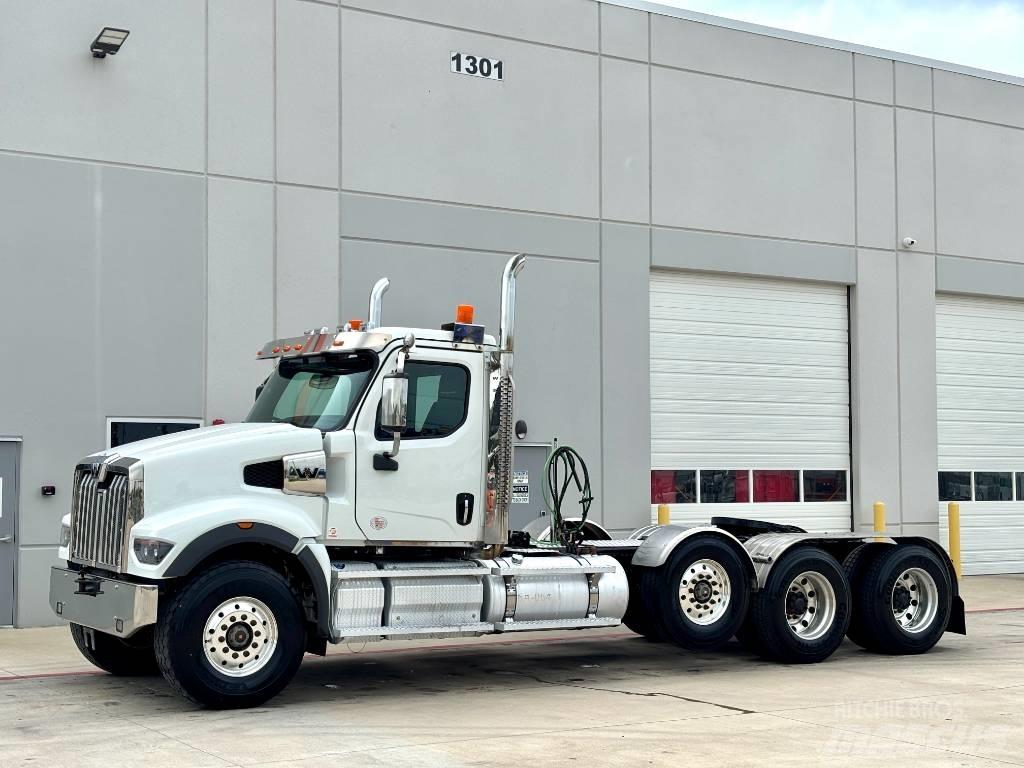 Western Star 49 X Vlačilci