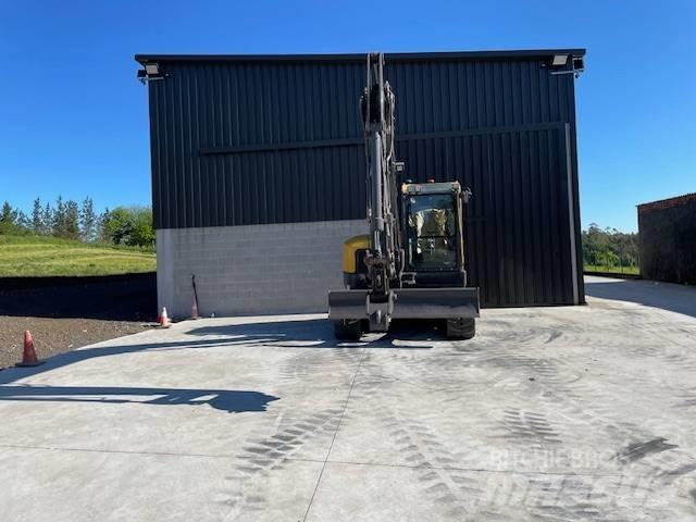 Volvo 88 D Midi bagri 7t – 12t