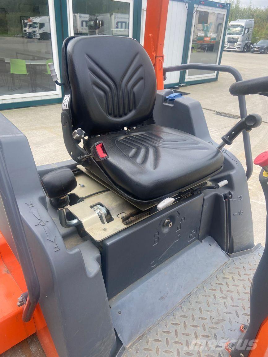 Hamm HD12VV (5986) Kompaktorji tal