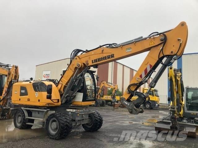 Liebherr A920 Bagri na kolesih