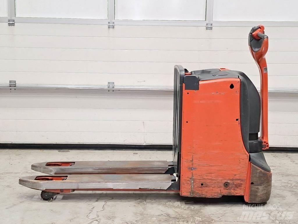 Linde T16L Električni nizko dvižni viličar
