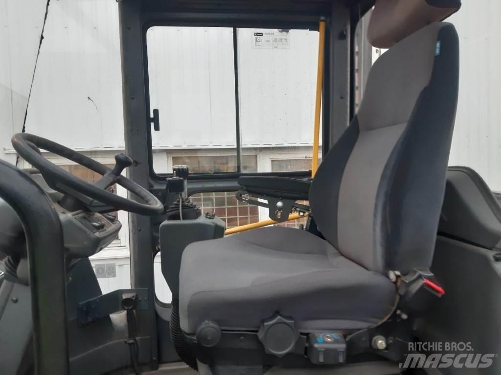 Kalmar DCE150-12 Dizelski viličarji